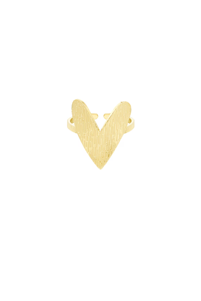Ring golden heart