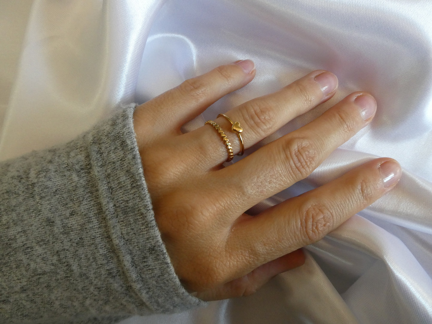Twisted ring