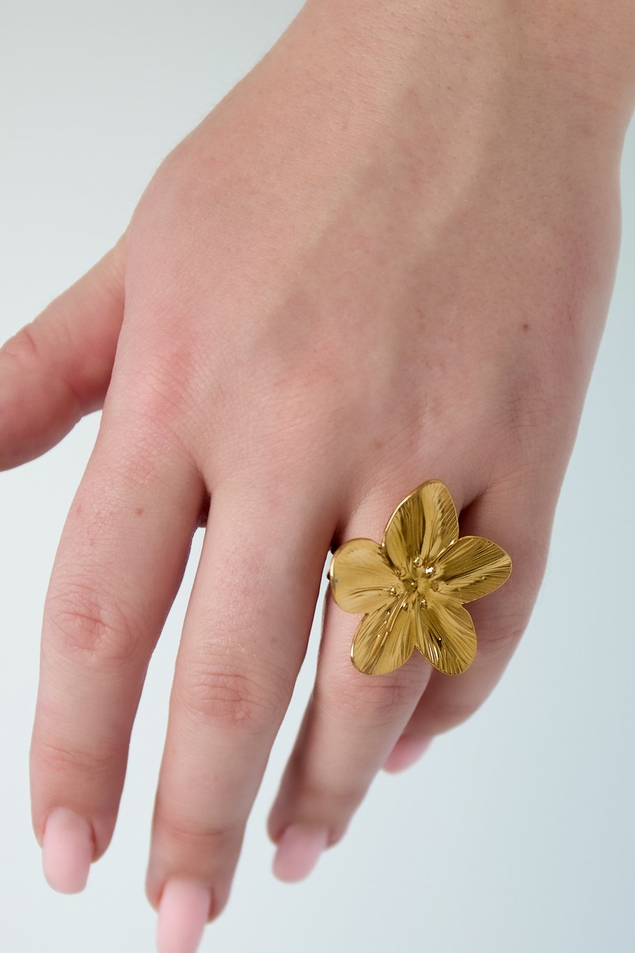 Ring petal pop