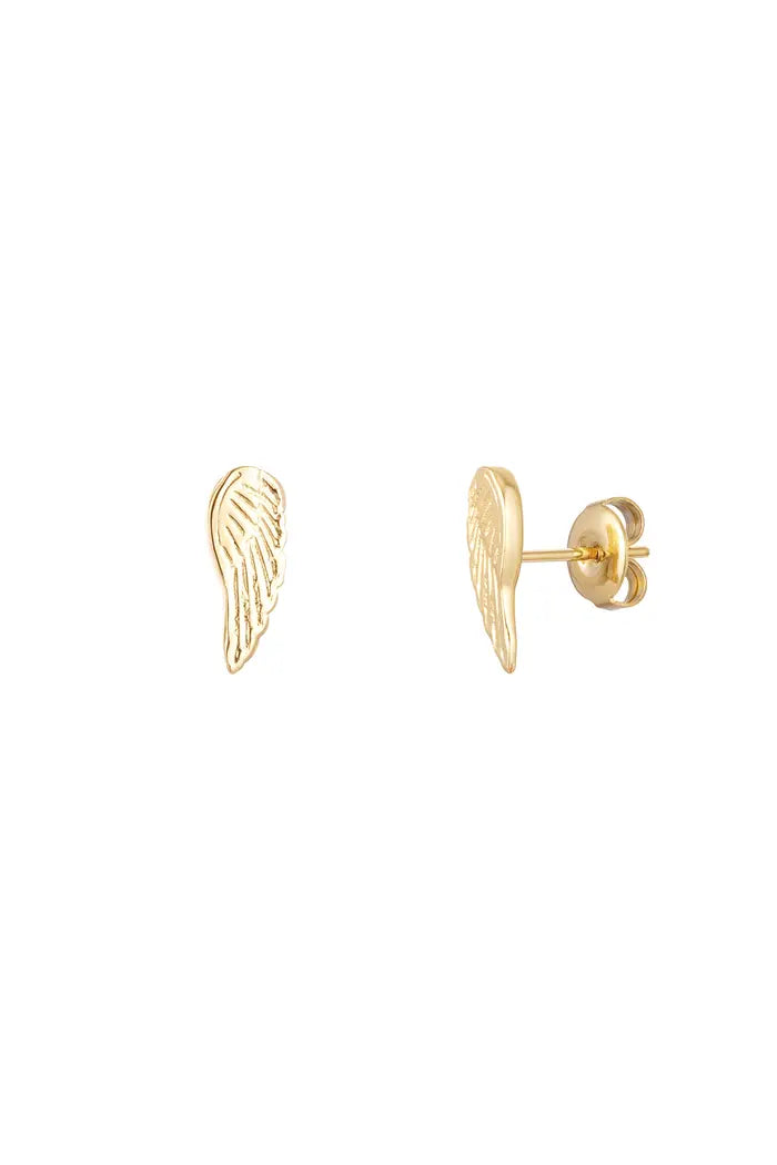 Wauw! Hoe schattig zijn deze studs met een vleugel in de kleur goud! De oorbellen zijn perfect voor elke gelegenheid en kunnen uitstekend gecombineerd worden met meerdere oorbellen, deze oorbellen zijn de perfecte basic! Ook erg leuk om deze oorbellen met meerdere matchende sieraden te combineren. De oorbellen hebben een afmeting van 1,3 cm en zijn gemaakt van Stainless Steel.