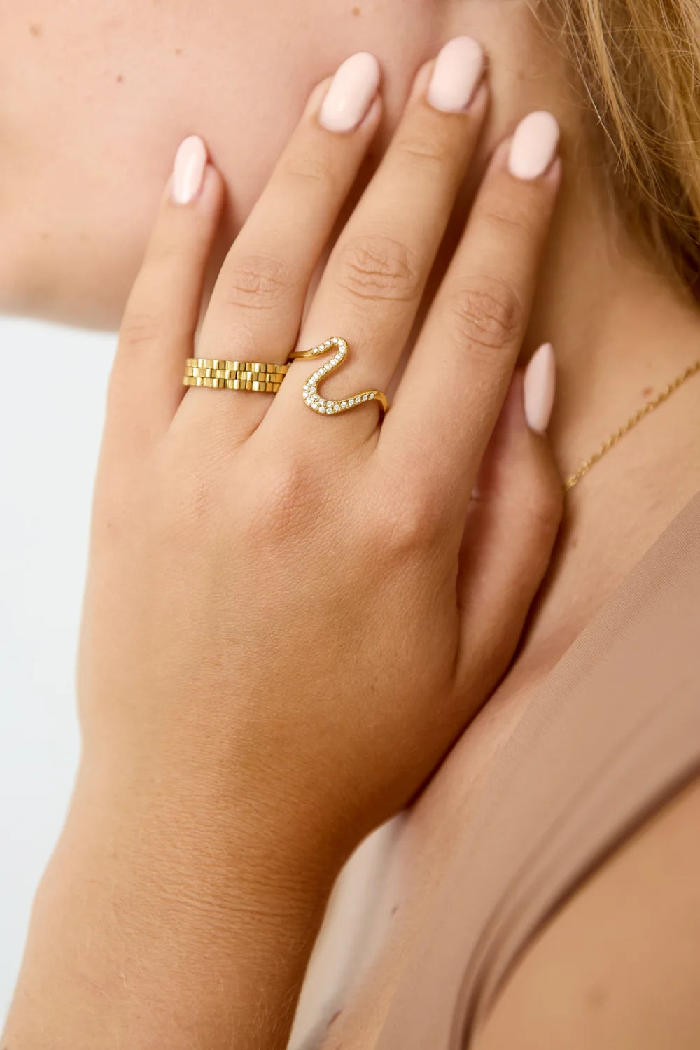 Ring sparkle wave