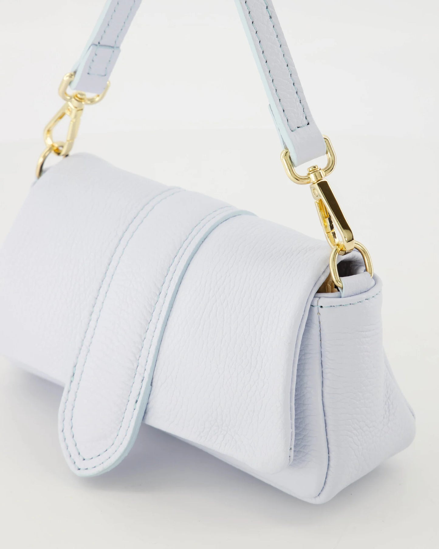 Handtas puffy jasmin - lichtblauw