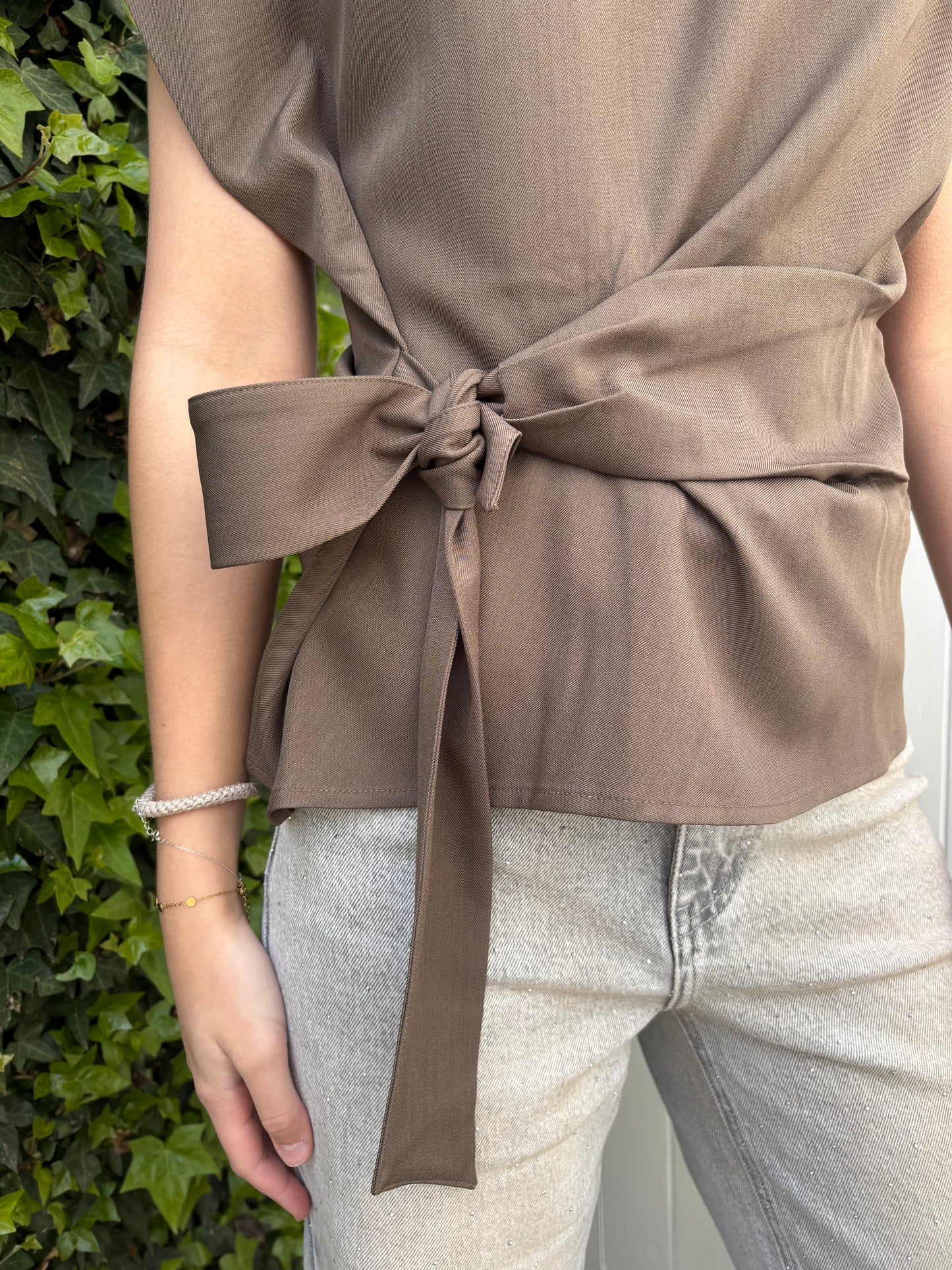 Ambika strik top - taupe