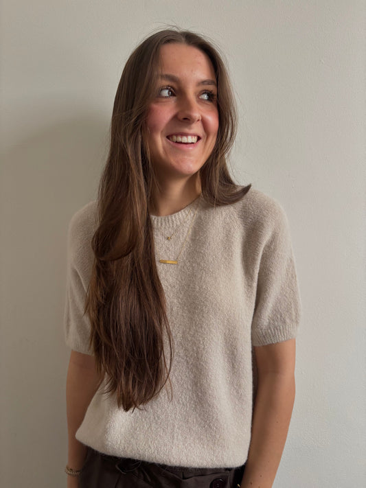 Soft wool knit – beige