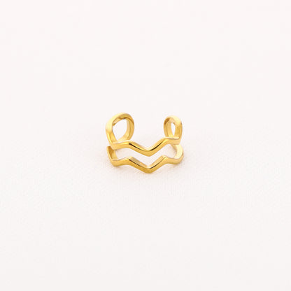 Ear cuff curved