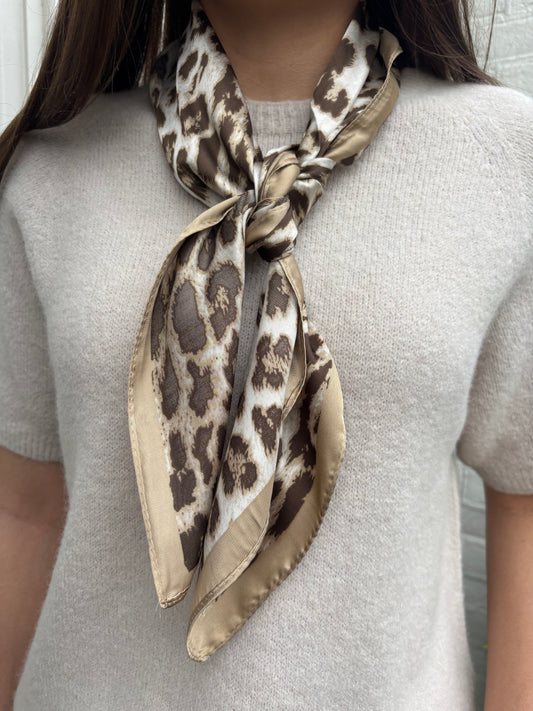 Sjaaltje panterprint - beige