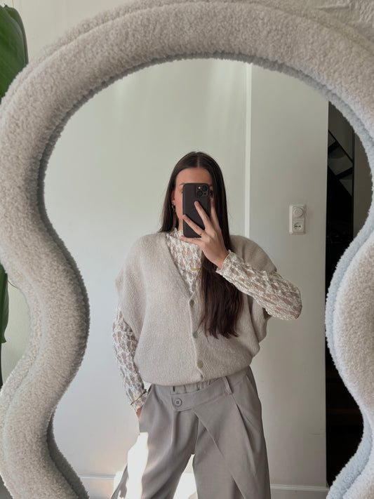 Soft wool gilet – beige